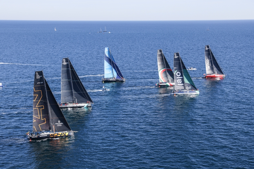 The start of the Ocean Race... and the first problems!