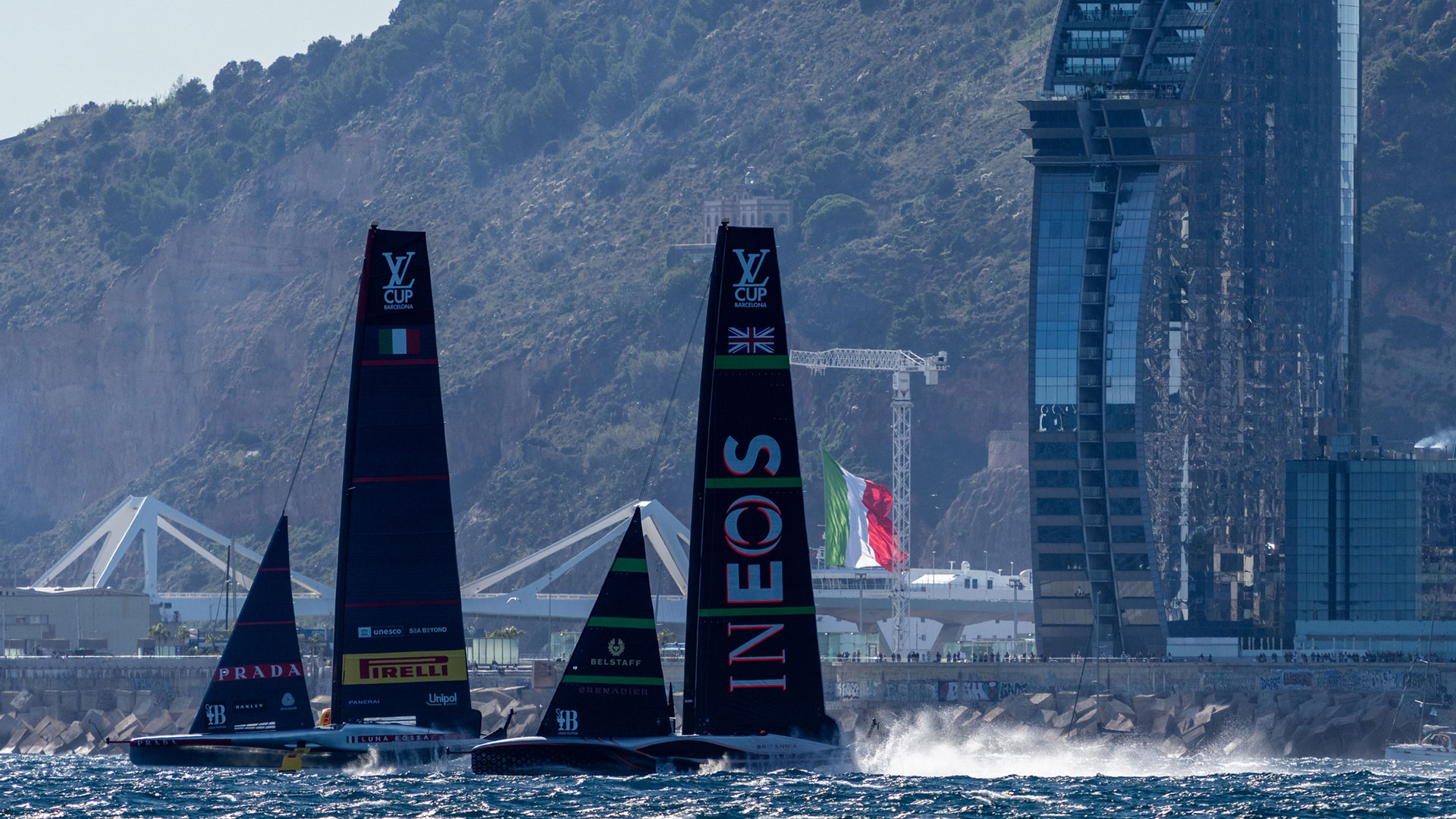 Luna Rossa and INEOS tied after an intense weekend